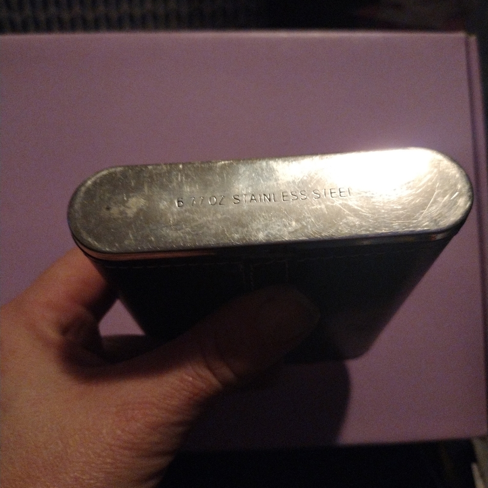 Flasks for hydration - Picture 2 of 4